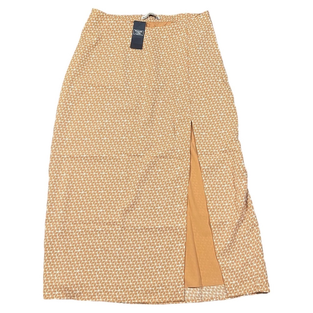 NWT Abercrombie and Fitch Dipped Waist Midi Skirt